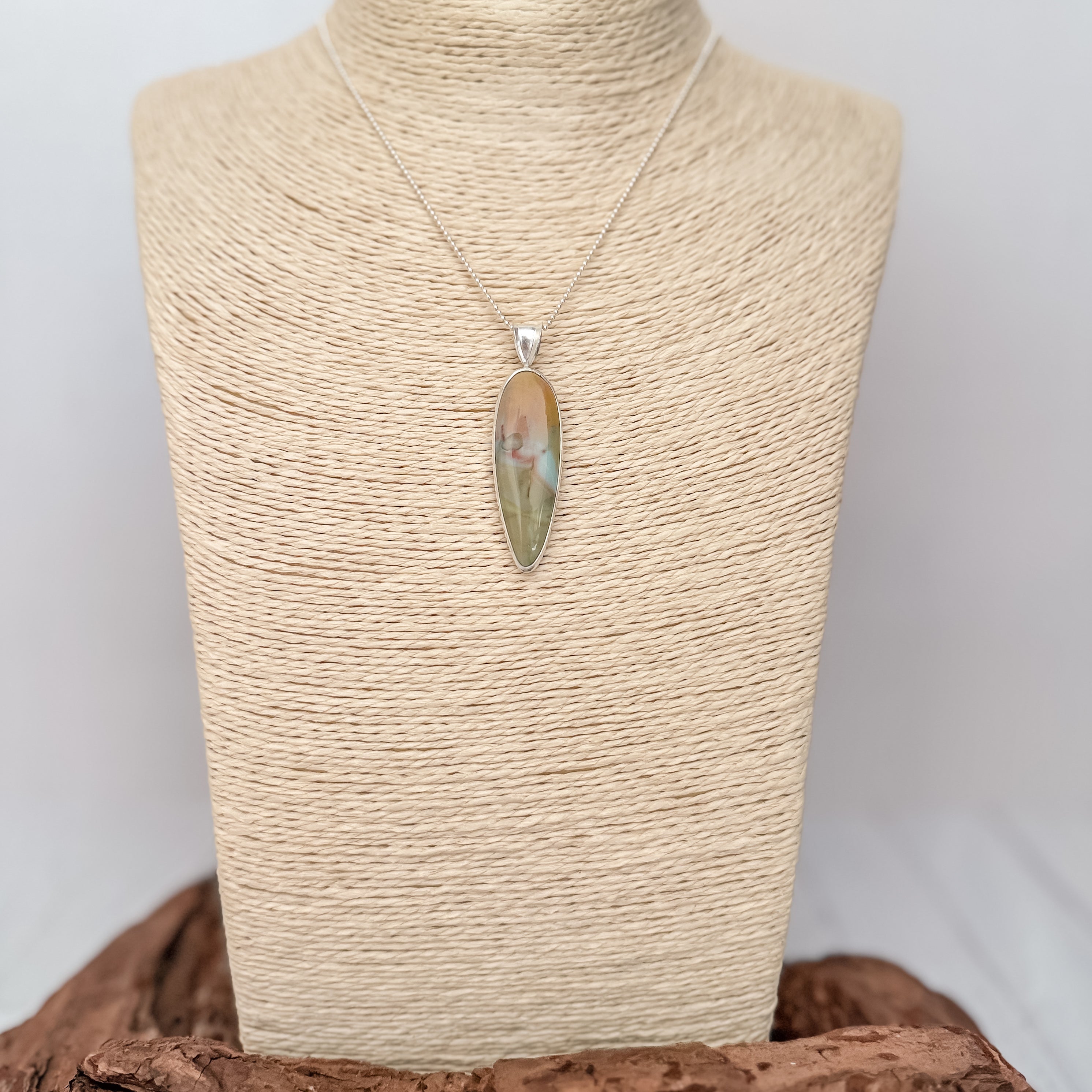 Wildlight Pendant